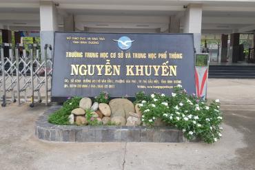Nguyen Khuyen High School